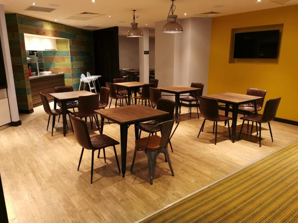 Silurian Hotel Newport Newport  Buitenkant foto